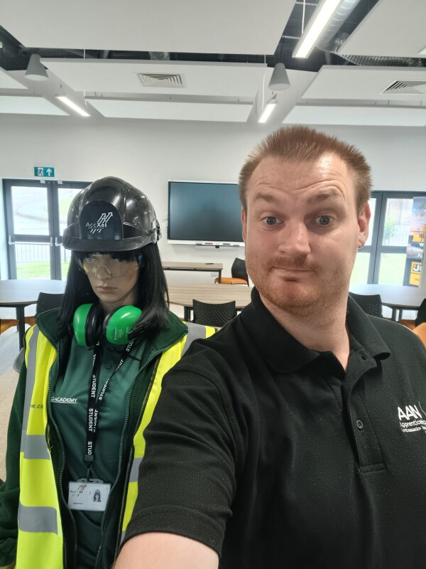 Roadshow Rob Roadshow Rob